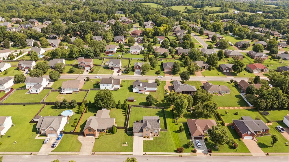 1014 Kiser Ave Hendersonville, TN 37075
