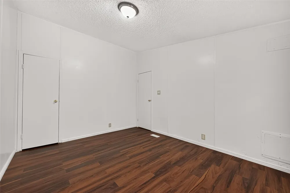 13870 Coaltown Road Willis, TX 77378