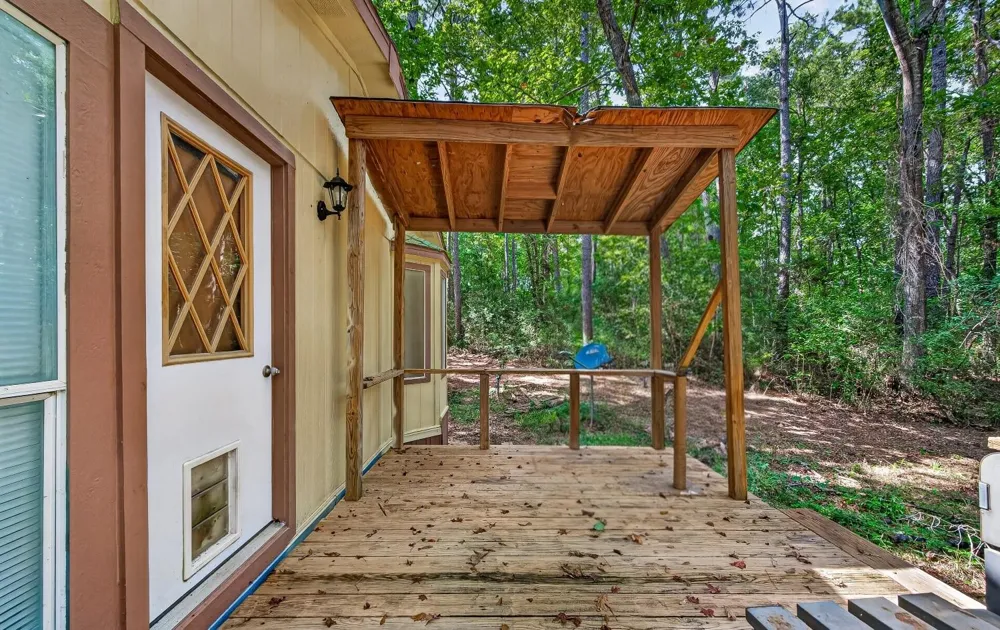 13870 Coaltown Road Willis, TX 77378