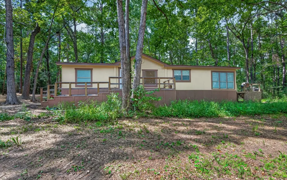 13870 Coaltown Road Willis, TX 77378