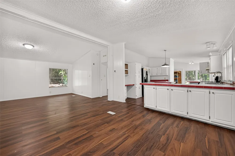 13870 Coaltown Road Willis, TX 77378
