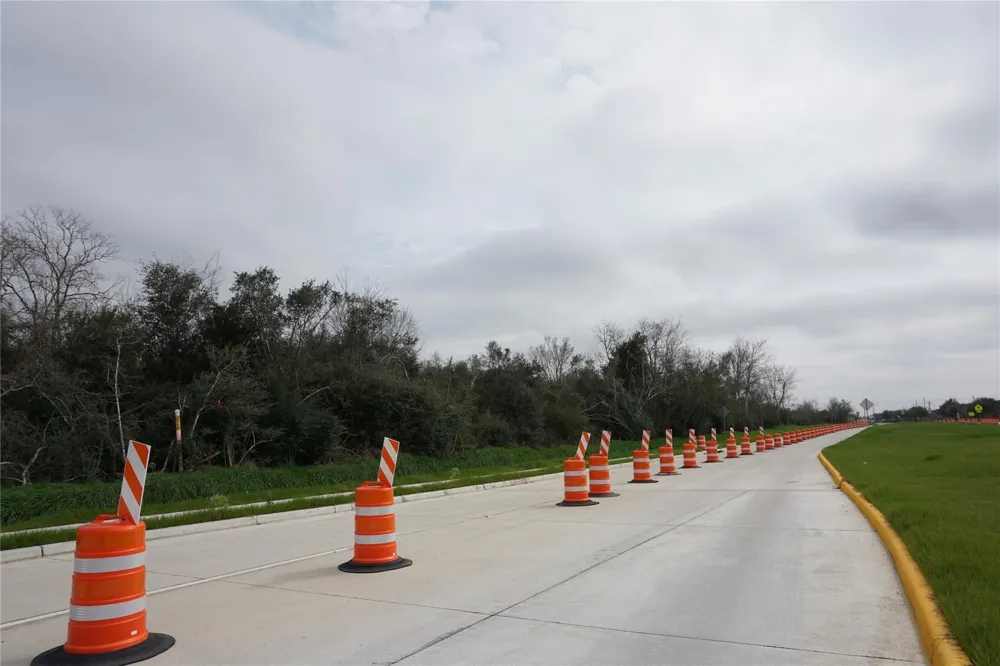 Sugarland Road Fresno, TX 77545