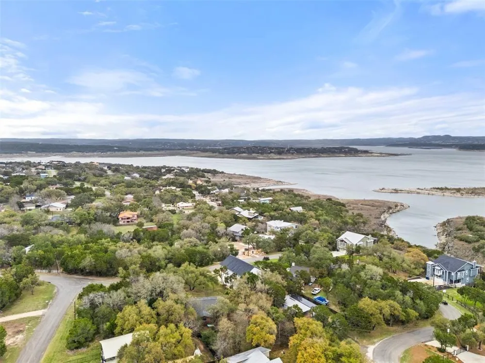 3160 Lakeview Drive Canyon Lake, TX 78133