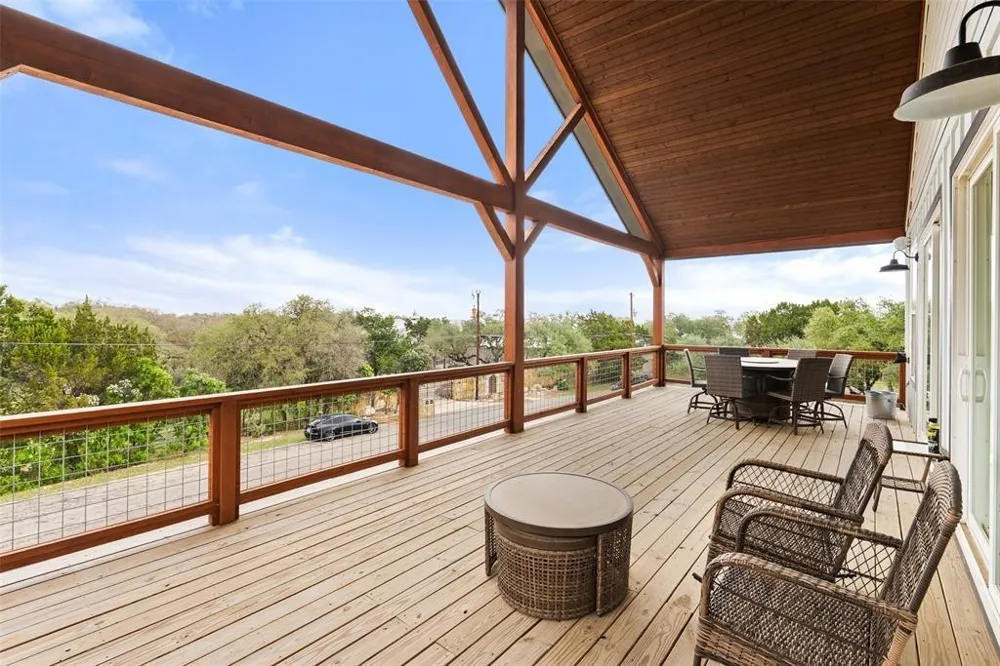 3160 Lakeview Drive Canyon Lake, TX 78133