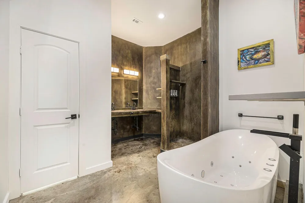 475 Pinnacle Trinity, TX 75862