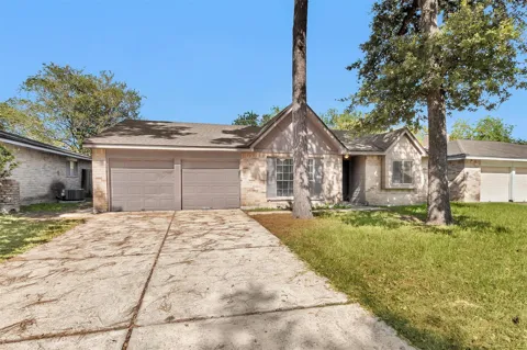 23038 Banquo Drive