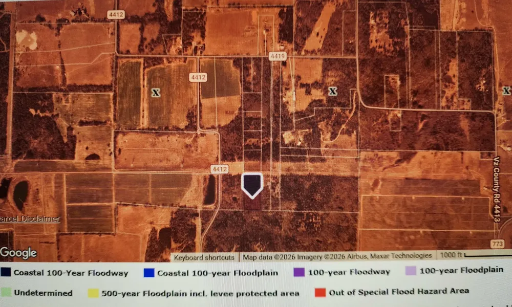 270 VZ County Road 4419 Ben Wheeler, TX 75754