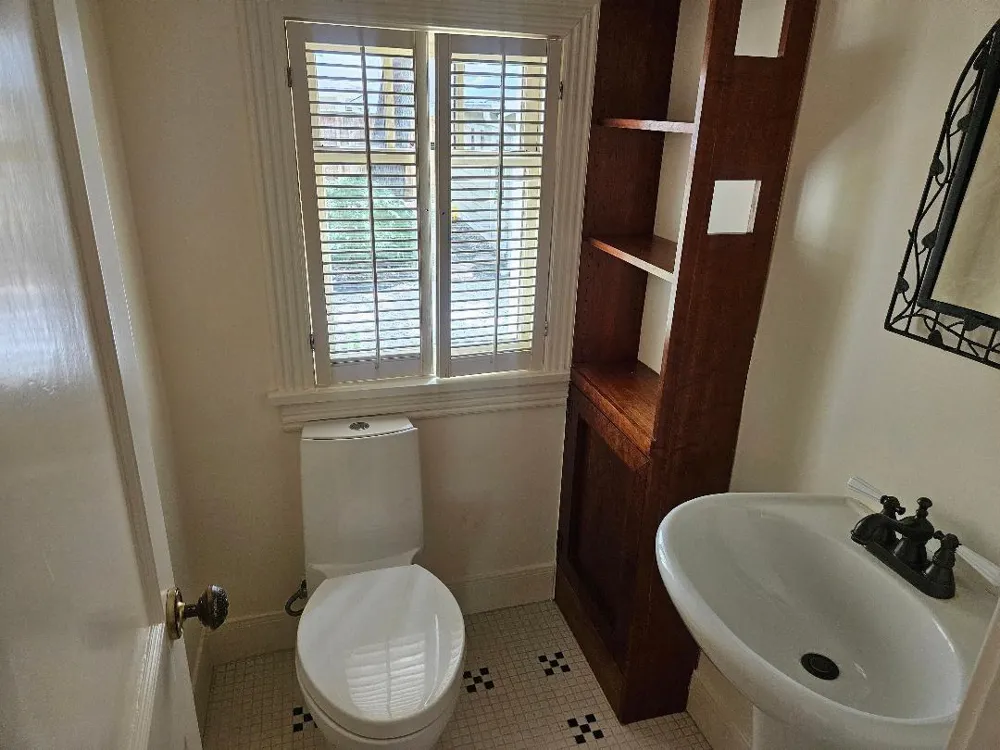 2709 Albans Road West University Place, TX 77005