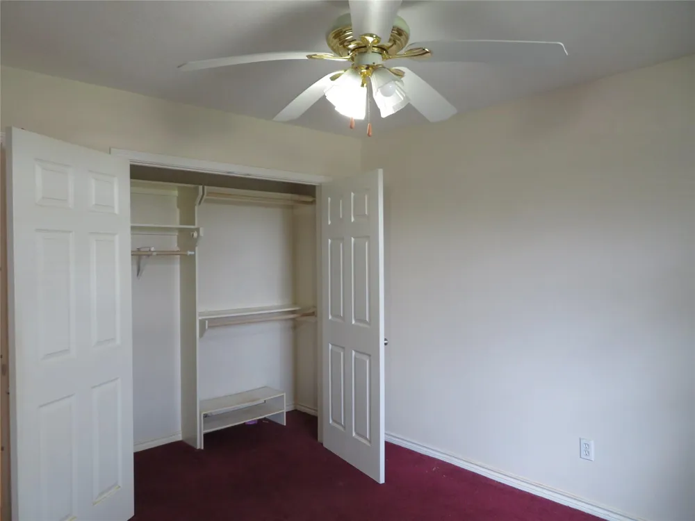 15682 Highway 105 Cleveland, TX 77327