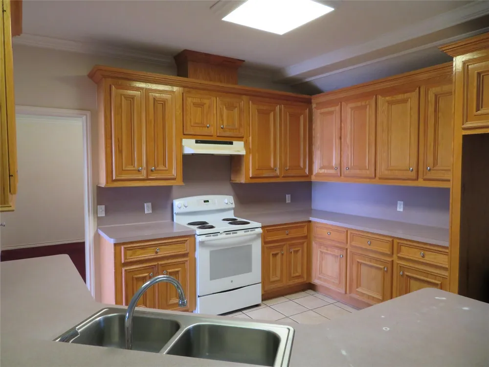 15682 Highway 105 Cleveland, TX 77327