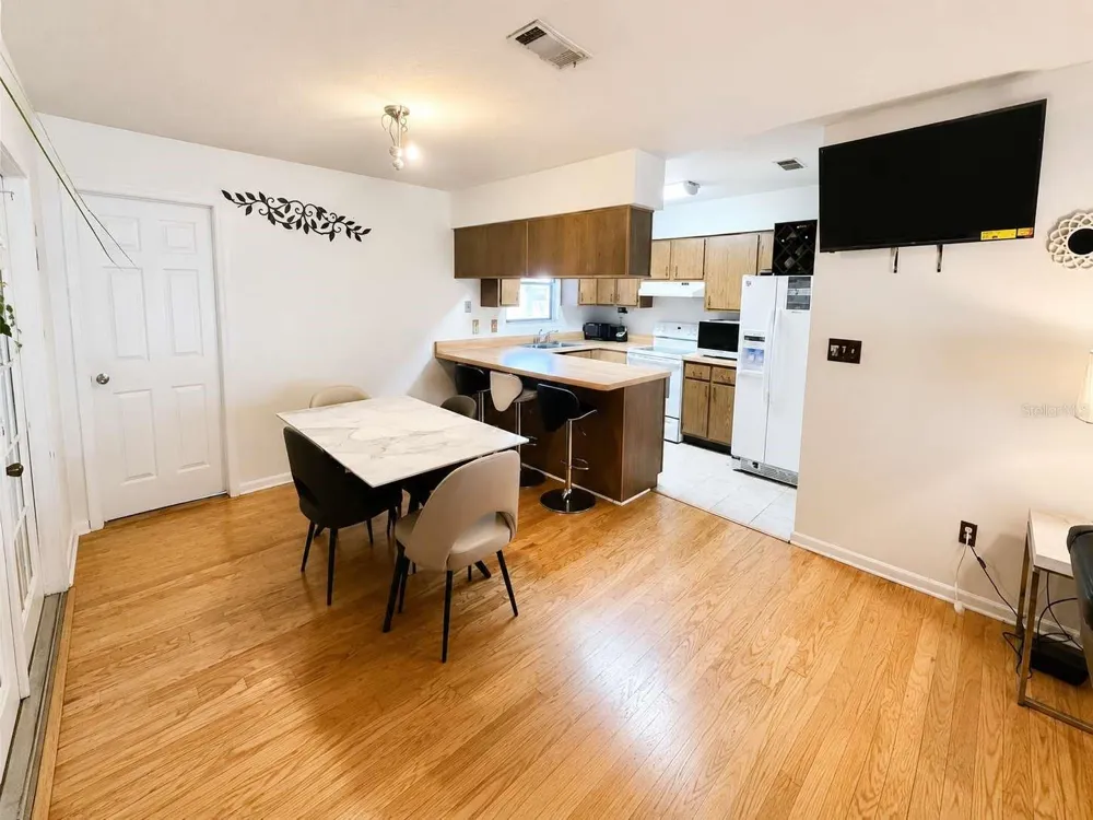 6018 NW 26TH TERRACE Gainesville, FL 32653