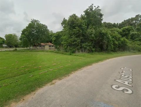 S Austin Drive