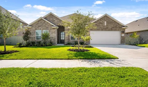 1801 S Wildflower Drive