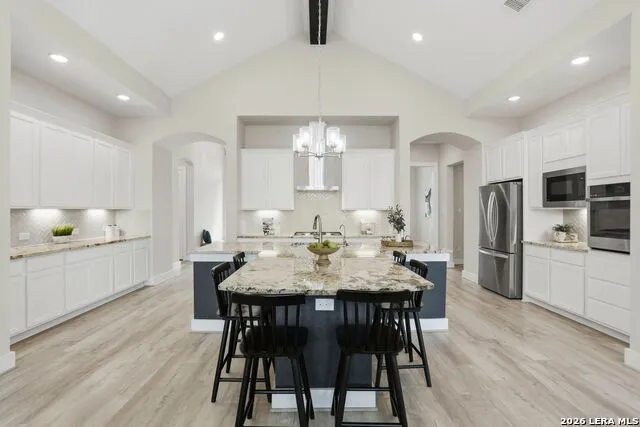 169 Storm Way Castroville, TX 78009