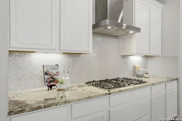 169 Storm Way Castroville, TX 78009