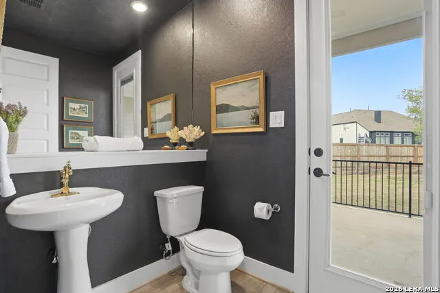 169 Storm Way Castroville, TX 78009