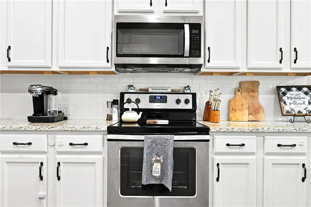 196 Whelchel Valley Drive Dawsonville, GA 30534