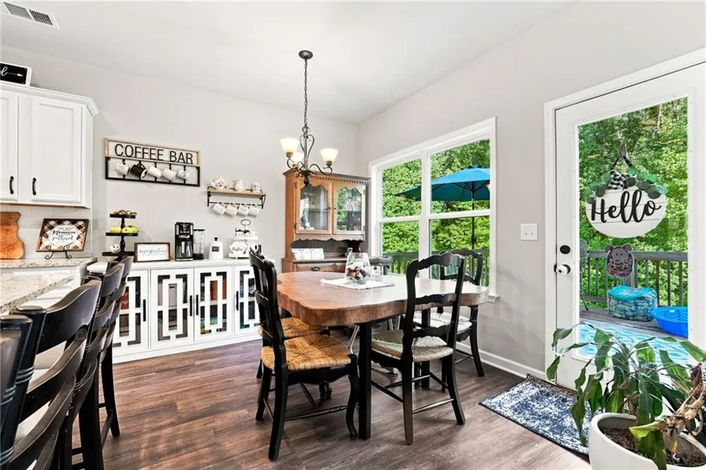 196 Whelchel Valley Drive Dawsonville, GA 30534