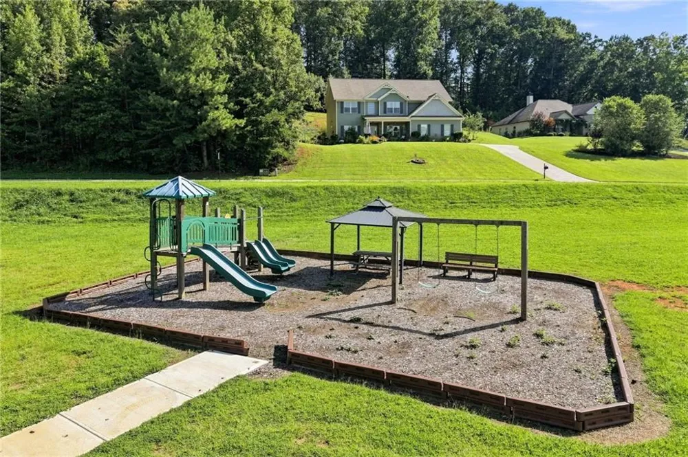 196 Whelchel Valley Drive Dawsonville, GA 30534
