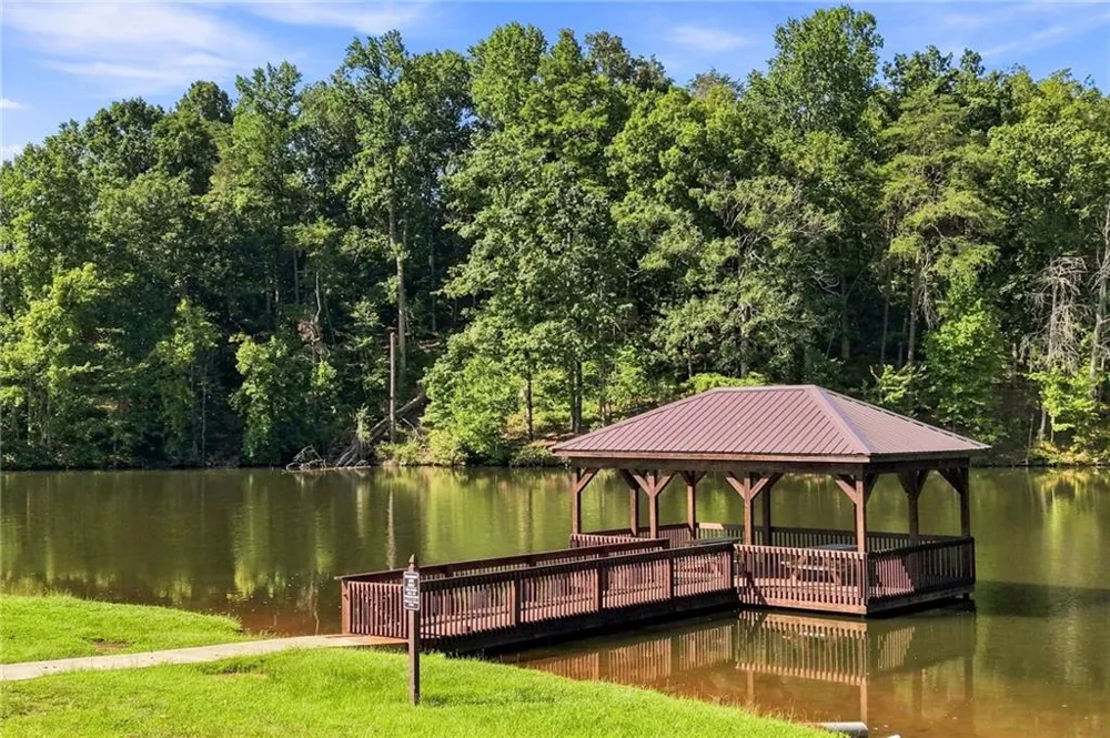 196 Whelchel Valley Drive Dawsonville, GA 30534