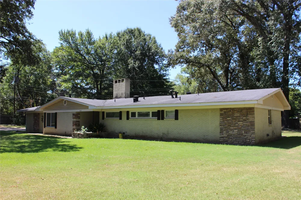 707 Browning Drive Springhill, LA 71075