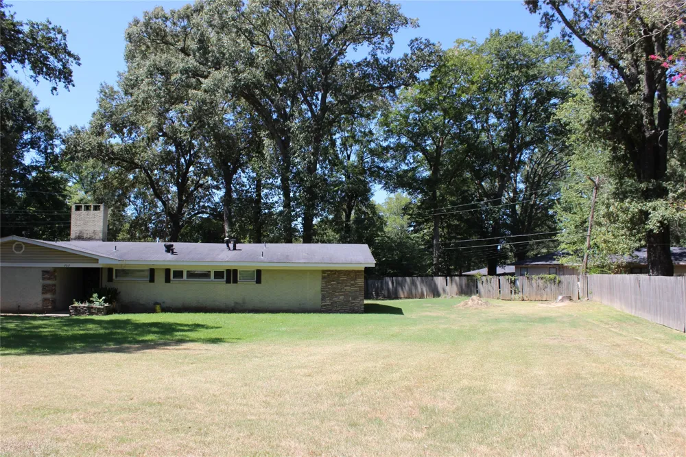 707 Browning Drive Springhill, LA 71075