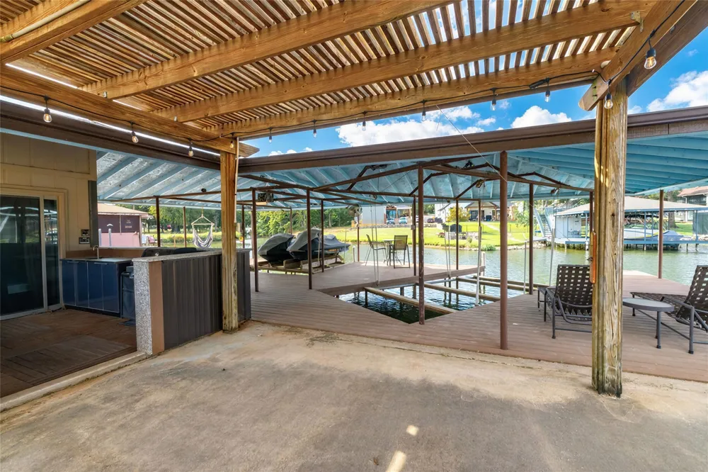 114 Seminole Drive Gainesville, TX 76240