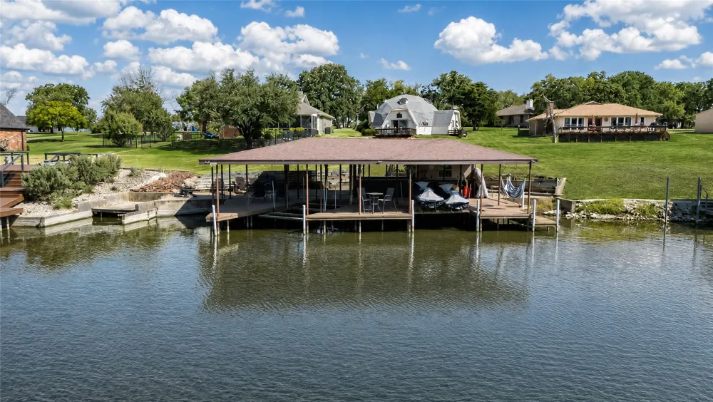 114 Seminole Drive Gainesville, TX 76240