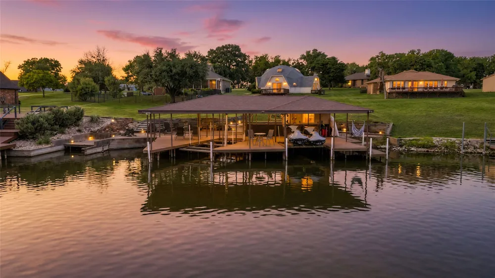 114 Seminole Drive Gainesville, TX 76240