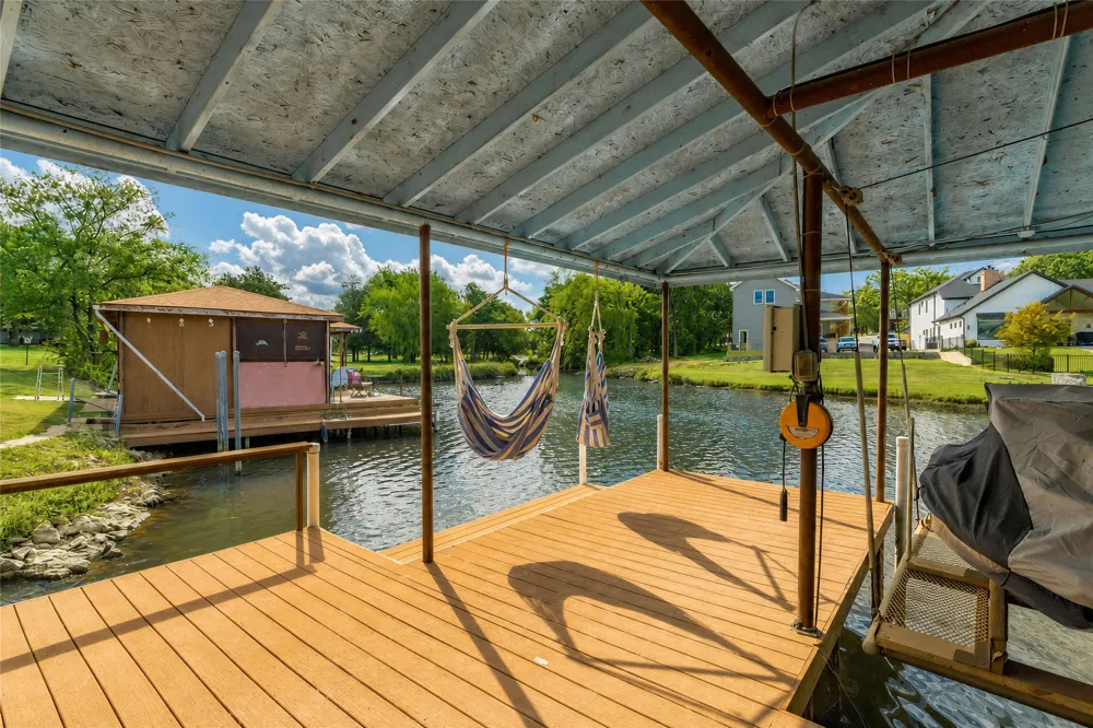 114 Seminole Drive Gainesville, TX 76240