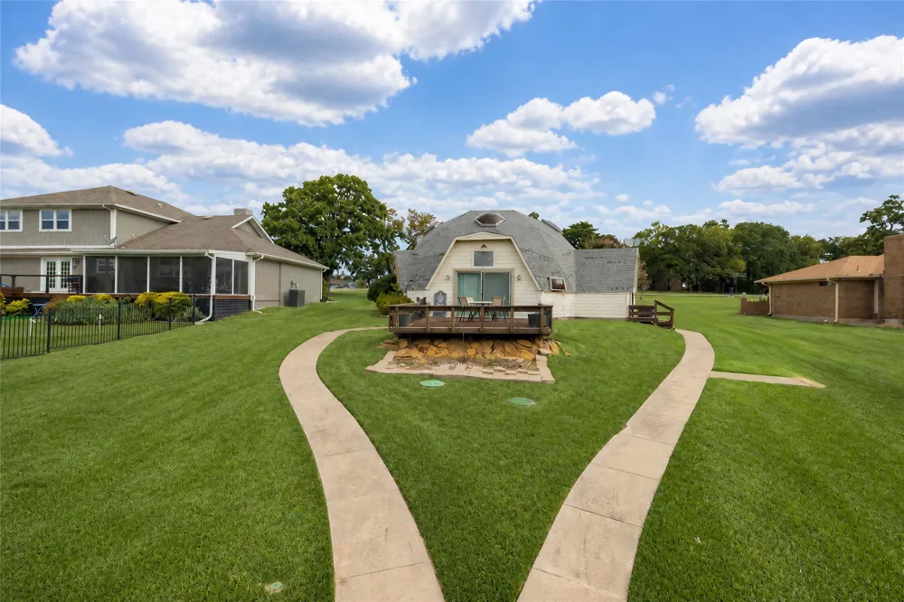 114 Seminole Drive Gainesville, TX 76240