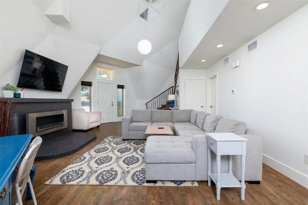 114 Seminole Drive Gainesville, TX 76240