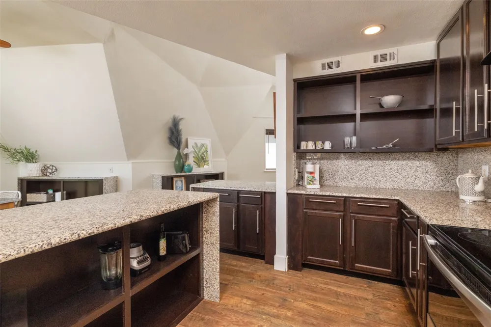 114 Seminole Drive Gainesville, TX 76240