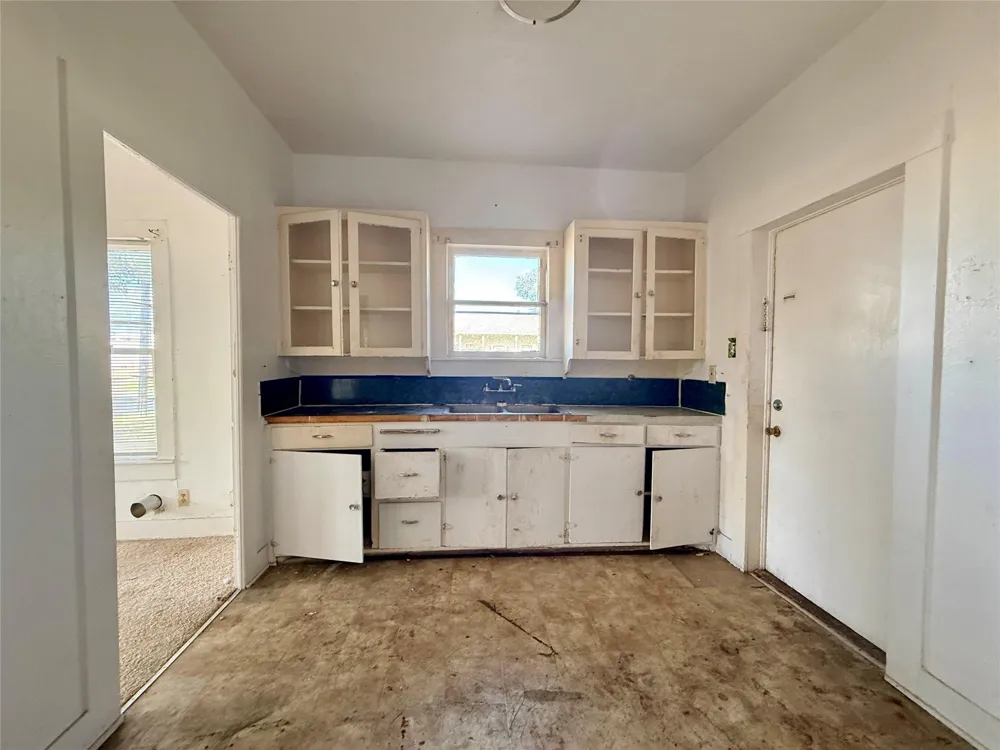 201 E Bailey Street Cuero, TX 77954