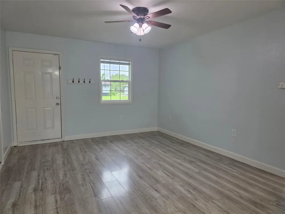 209 Franlee Street La Marque, TX 77568