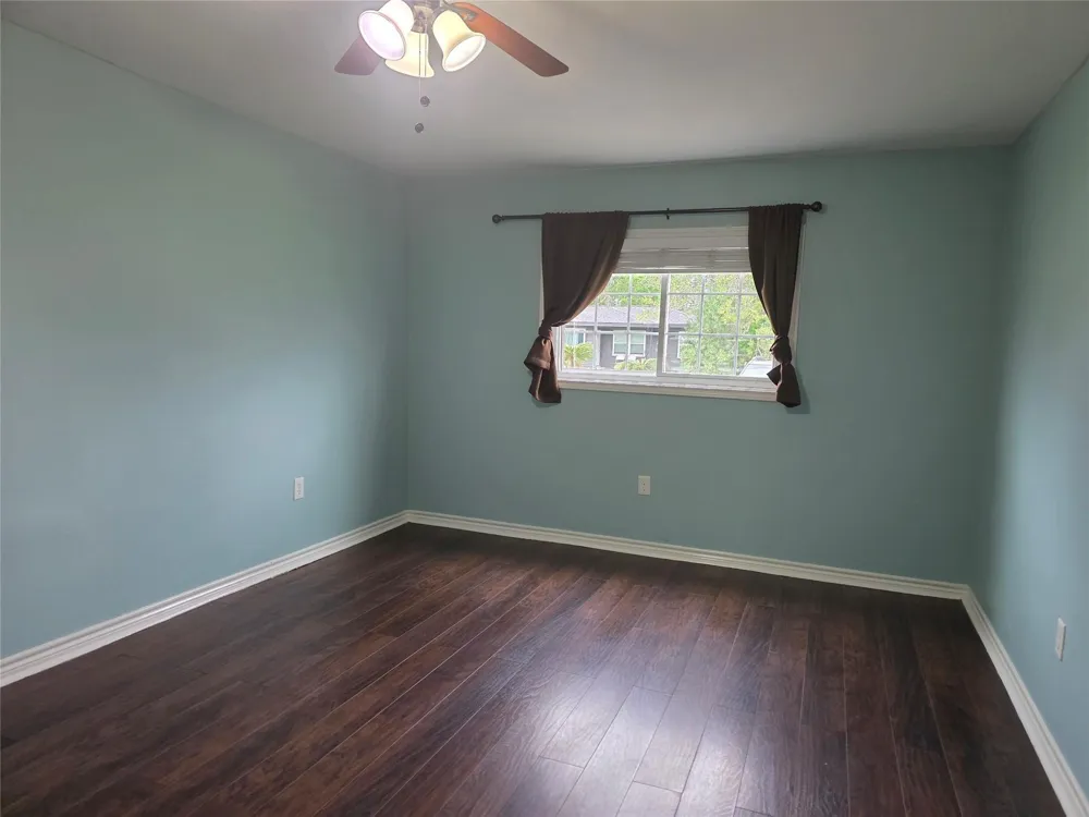 209 Franlee Street La Marque, TX 77568