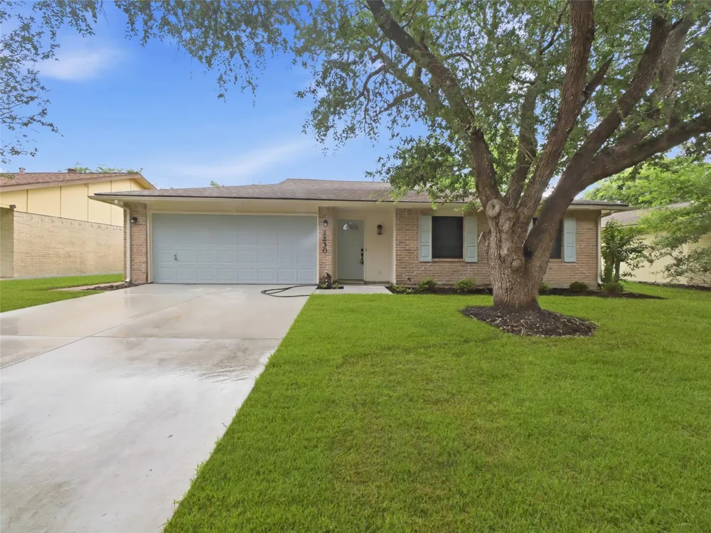 2230 Fall Meadow Dr Missouri City, TX 77489