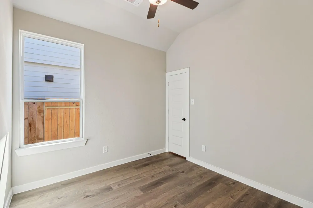 1129 Lilly Lane Bellville, TX 77418
