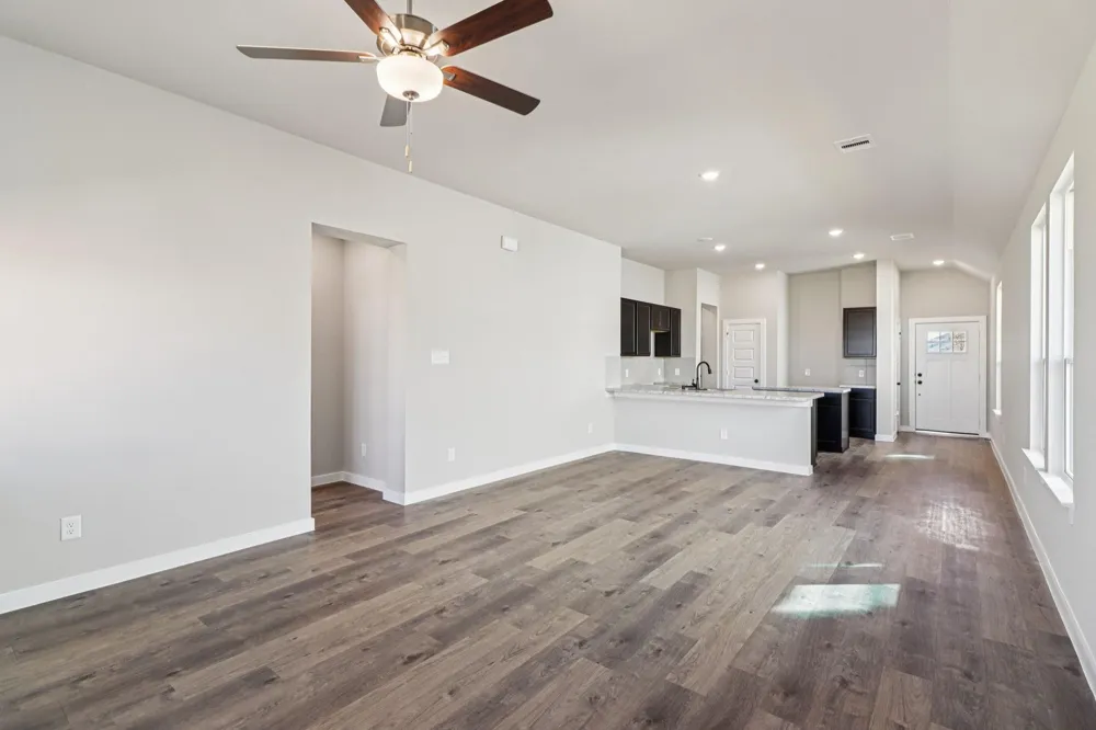 1129 Lilly Lane Bellville, TX 77418