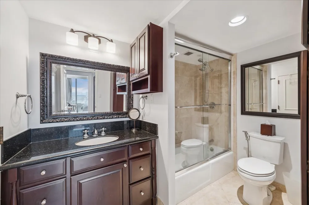 1111 Caroline Street #2908 Houston, TX 77010