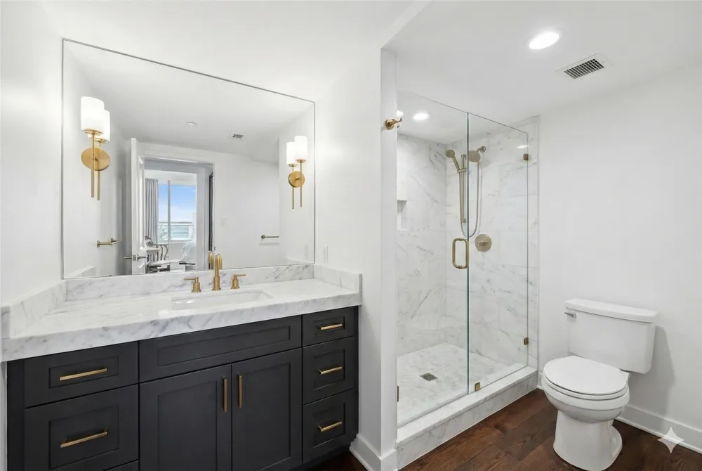 1111 Caroline Street #2908 Houston, TX 77010