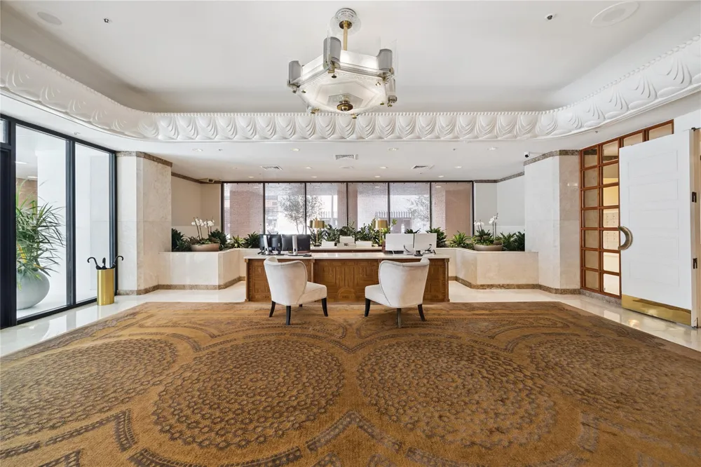 1111 Caroline Street #2908 Houston, TX 77010
