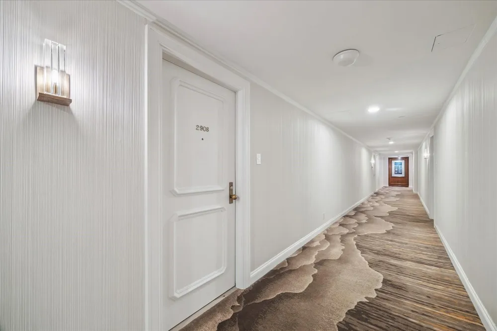 1111 Caroline Street #2908 Houston, TX 77010