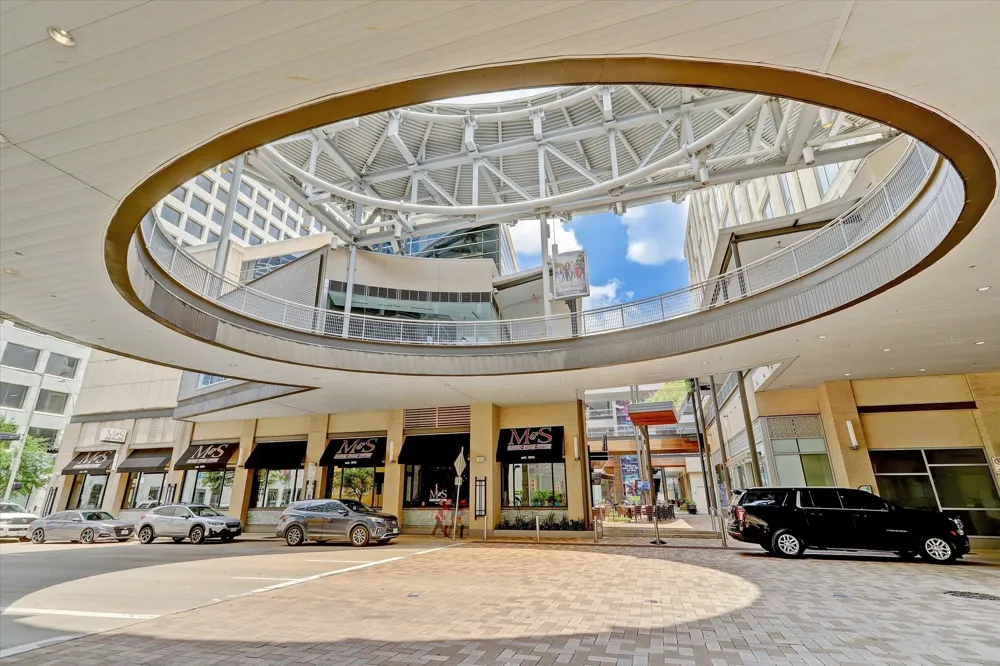 1111 Caroline Street #2908 Houston, TX 77010