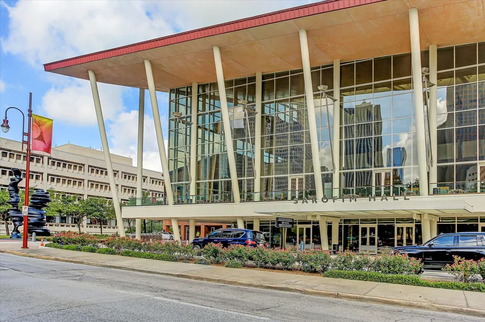 1111 Caroline Street #2908 Houston, TX 77010
