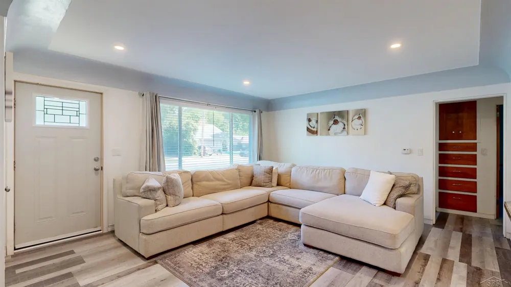 3048 Dixie Court Bridgeport Charter Township, MI 48601