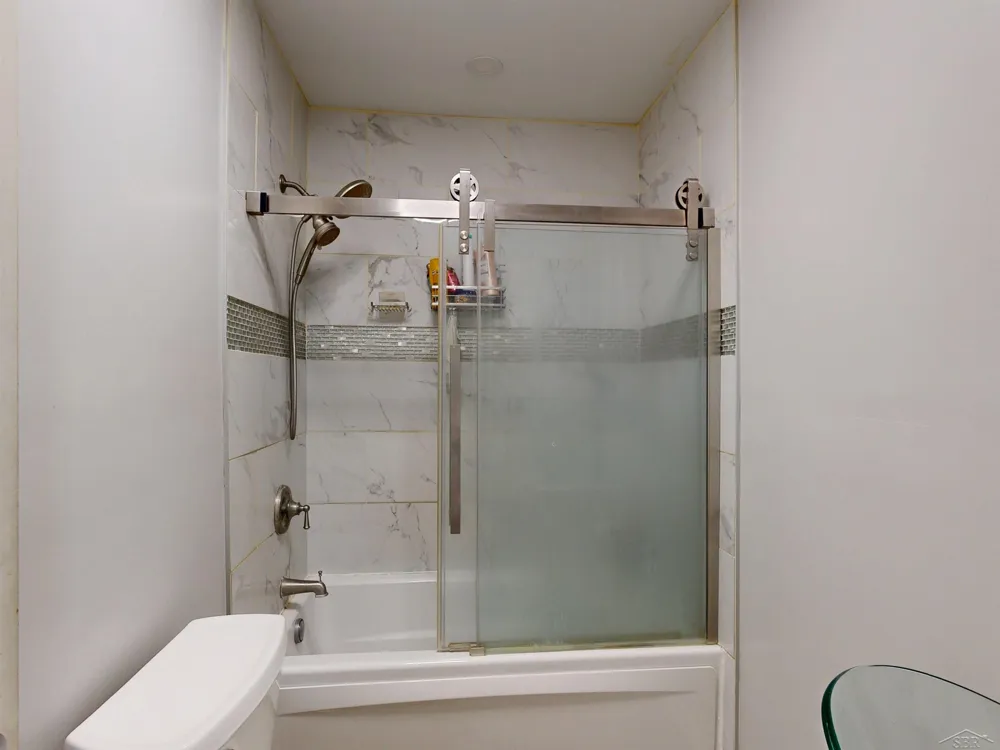 3048 Dixie Court Bridgeport Charter Township, MI 48601