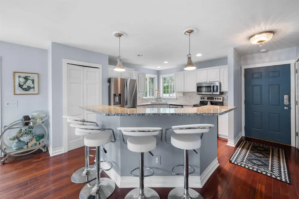 4403 Great Oaks Drive Burton City, MI 48439