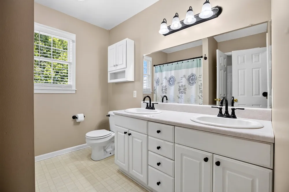 144 Bartlett Cir NE Cleveland, TN 37312