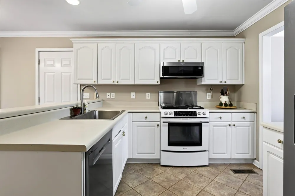 144 Bartlett Cir NE Cleveland, TN 37312